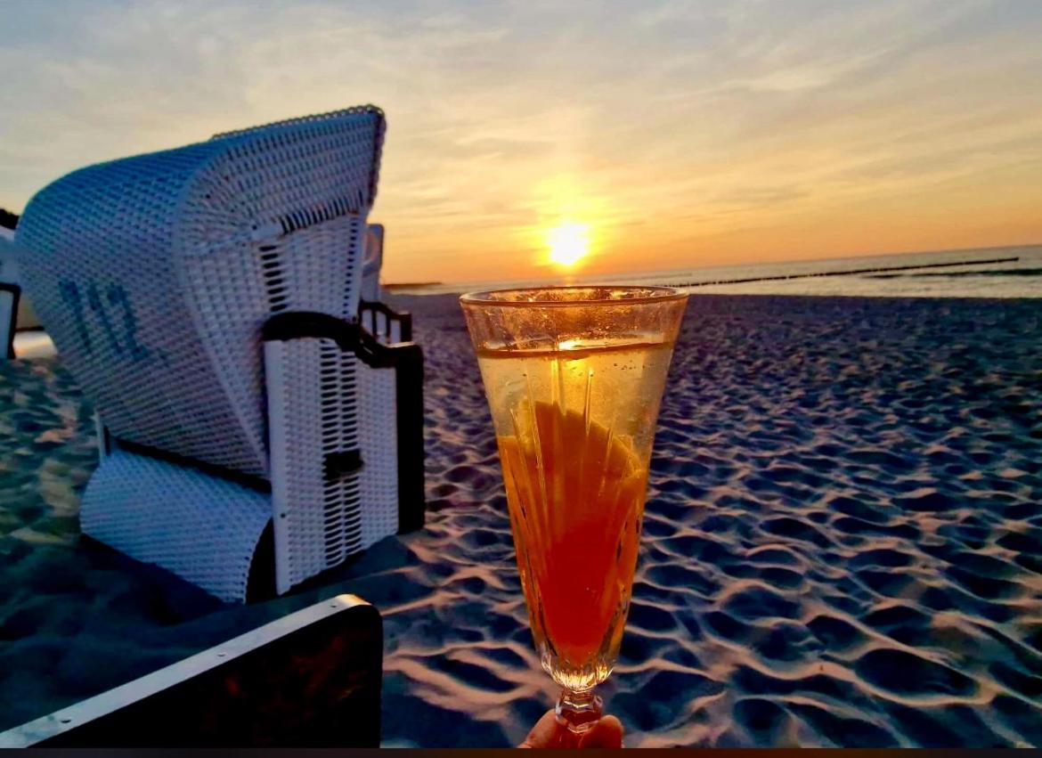 Fewo Tini Am Strandzugang Mit Wlan Inklusive, Keine Haustiere Zingst Kültér fotó